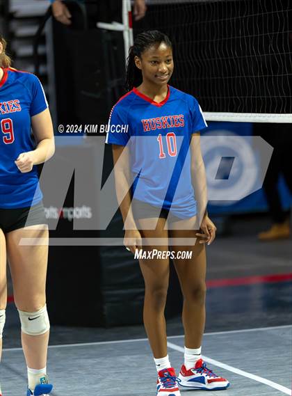 Thumbnail 2 in Hoover vs. Wayne (WVSSAC Class AAA Quarterfinal) photogallery.