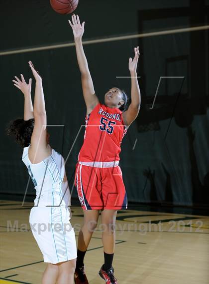 Thumbnail 3 in Aliso Niguel vs Redondo Union (Larry Doyle OC Championships) photogallery.