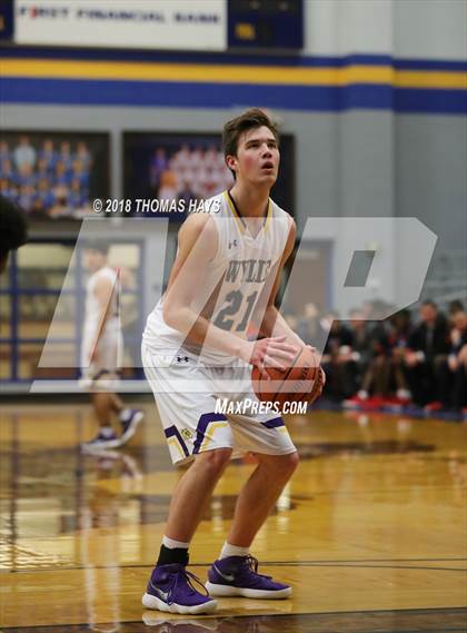 Thumbnail 3 in Wylie vs Life Waxahachie (UIL 4A Area Playoff) photogallery.