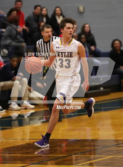 Thumbnail 1 in Wylie vs Life Waxahachie (UIL 4A Area Playoff) photogallery.