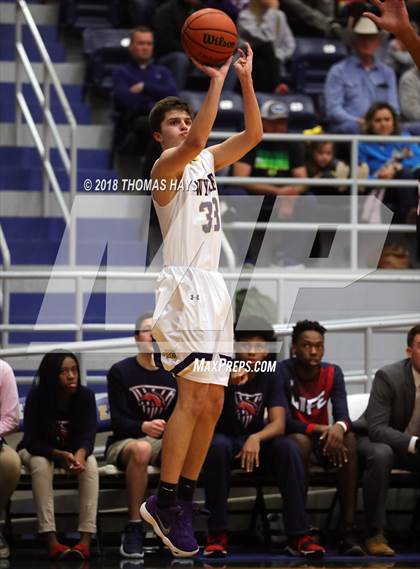 Thumbnail 1 in Wylie vs Life Waxahachie (UIL 4A Area Playoff) photogallery.