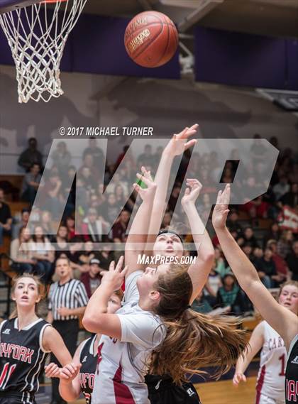 Thumbnail 3 in Hayfork vs. Big Valley CIF NS D7 Final photogallery.