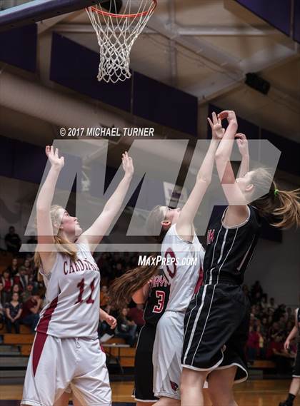 Thumbnail 2 in Hayfork vs. Big Valley CIF NS D7 Final photogallery.