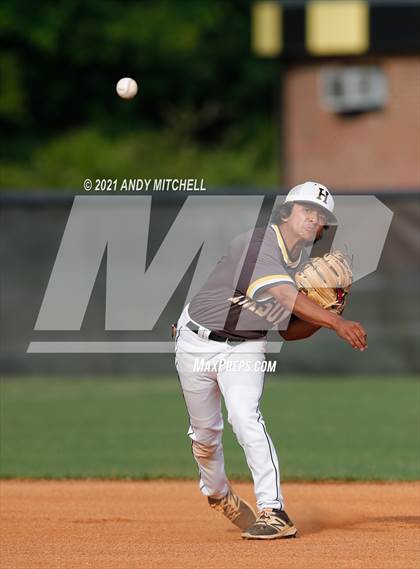 Thumbnail 1 in Hixson vs Signal Mountain photogallery.