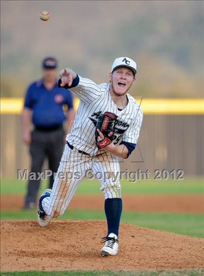 Thumbnail 1 in Powell @ Anderson County photogallery.
