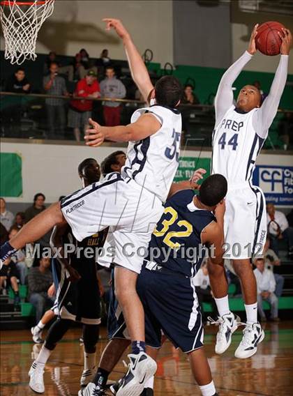 Thumbnail 3 in Flintridge Prep vs. Campbell Hall (Providence Cystic Fibrosis Benefit) photogallery.