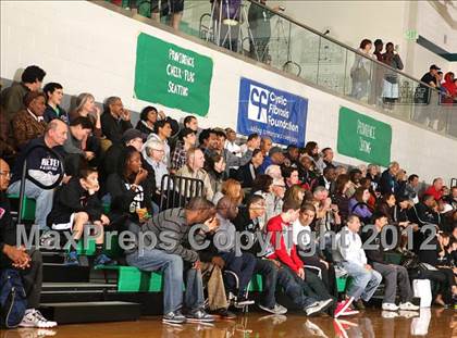 Thumbnail 1 in Flintridge Prep vs. Campbell Hall (Providence Cystic Fibrosis Benefit) photogallery.
