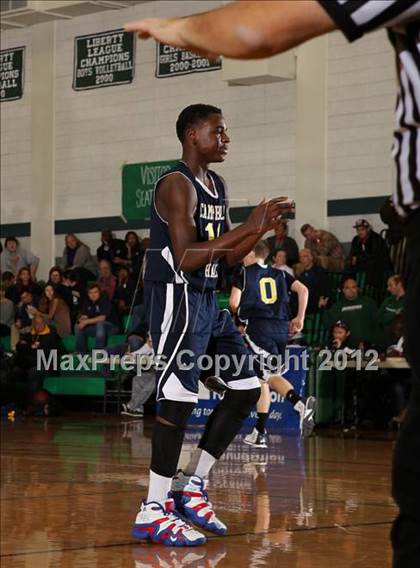 Thumbnail 2 in Flintridge Prep vs. Campbell Hall (Providence Cystic Fibrosis Benefit) photogallery.