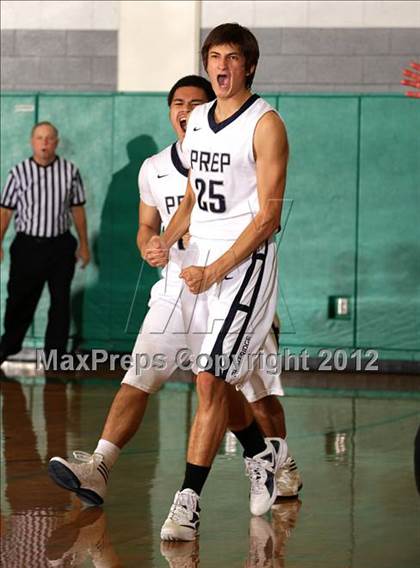 Thumbnail 1 in Flintridge Prep vs. Campbell Hall (Providence Cystic Fibrosis Benefit) photogallery.