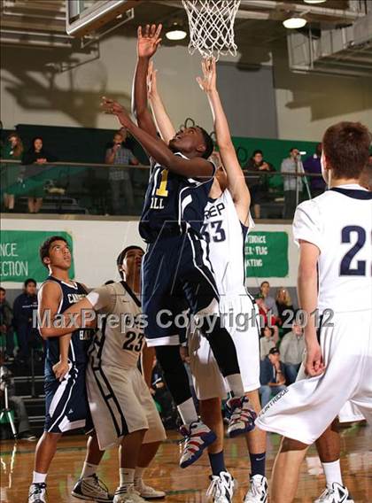Thumbnail 1 in Flintridge Prep vs. Campbell Hall (Providence Cystic Fibrosis Benefit) photogallery.