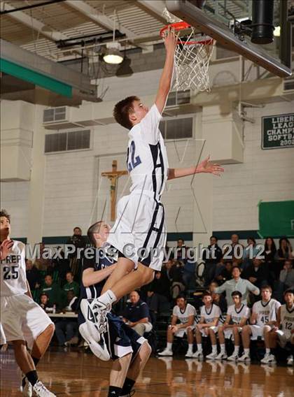 Thumbnail 3 in Flintridge Prep vs. Campbell Hall (Providence Cystic Fibrosis Benefit) photogallery.