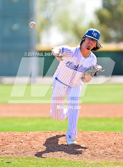 Thumbnail 2 in Mountain Vista vs. La Habra (Best of the West) photogallery.