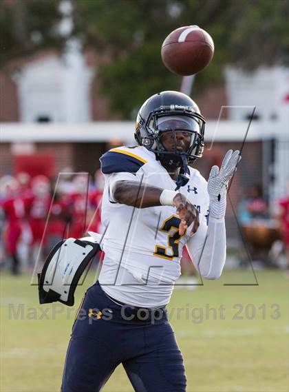 Thumbnail 1 in Friendship Collegiate Academy @ Manatee photogallery.