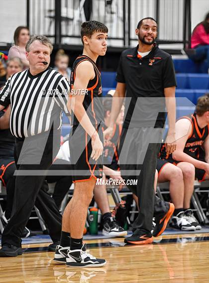 Thumbnail 3 in Caldwell vs Smithville photogallery.