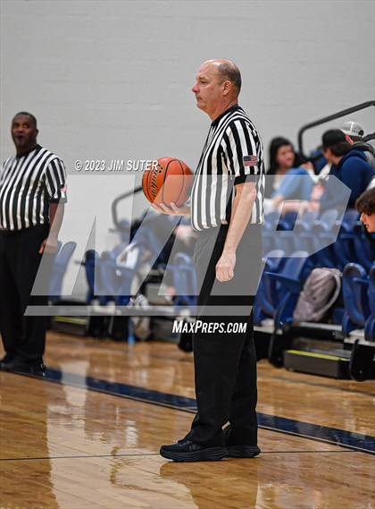 Thumbnail 3 in Caldwell vs Smithville photogallery.