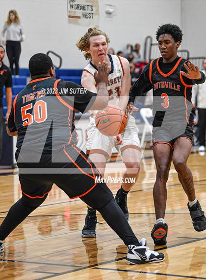 Thumbnail 3 in Caldwell vs Smithville photogallery.