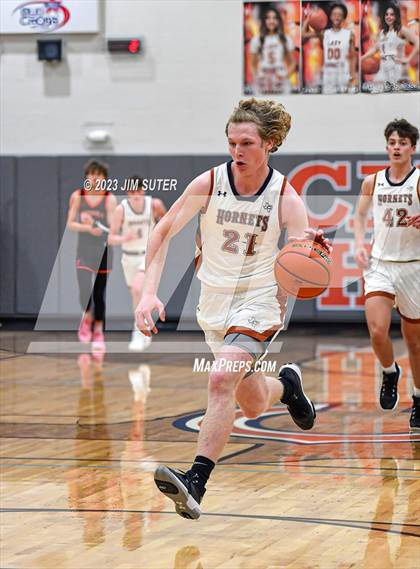 Thumbnail 2 in Caldwell vs Smithville photogallery.