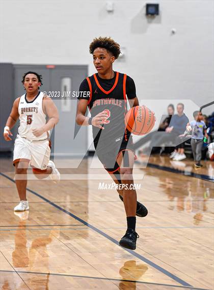 Thumbnail 2 in Caldwell vs Smithville photogallery.