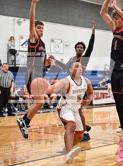 Thumbnail 2 in Caldwell vs Smithville photogallery.
