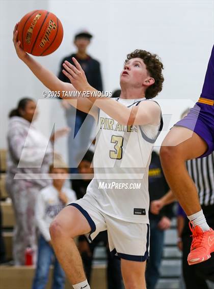 Thumbnail 2 in Munday @ Perrin-Whitt photogallery.