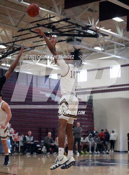 Thumbnail 3 in Bishop Lynch vs. Prestonwood Christian (TAPPS 6A Regional Final) photogallery.
