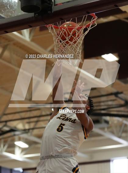 Thumbnail 3 in Bishop Lynch vs. Prestonwood Christian (TAPPS 6A Regional Final) photogallery.