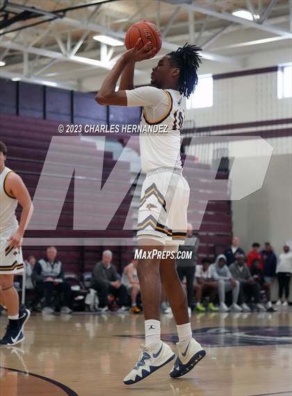 Thumbnail 2 in Bishop Lynch vs. Prestonwood Christian (TAPPS 6A Regional Final) photogallery.
