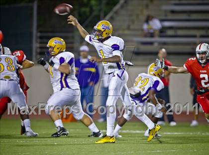 Thumbnail 1 in Glendora vs. Lynwood photogallery.