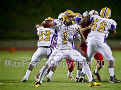 Thumbnail 2 in Glendora vs. Lynwood photogallery.