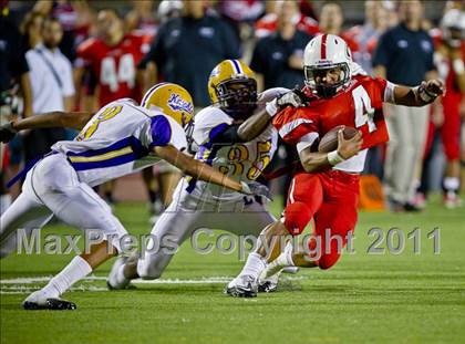 Thumbnail 2 in Glendora vs. Lynwood photogallery.