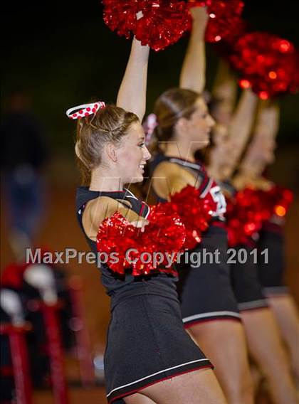 Thumbnail 1 in Glendora vs. Lynwood photogallery.