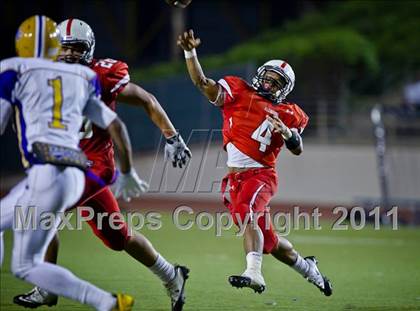 Thumbnail 3 in Glendora vs. Lynwood photogallery.