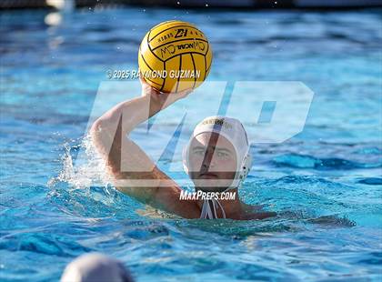 Thumbnail 2 in Arroyo Grande vs. Clovis photogallery.