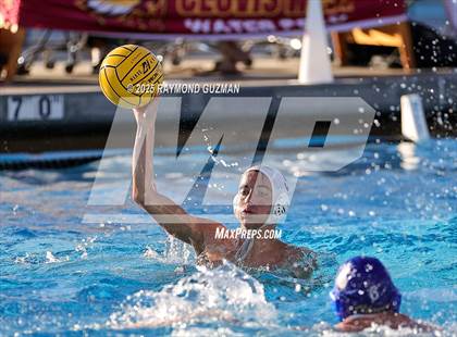 Thumbnail 2 in Arroyo Grande vs. Clovis photogallery.