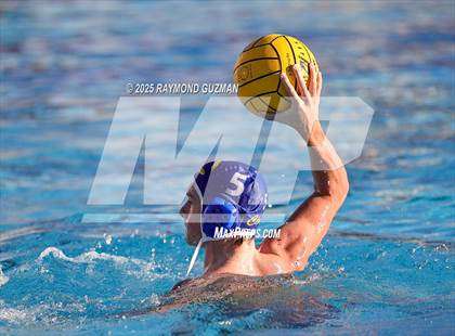 Thumbnail 2 in Arroyo Grande vs. Clovis photogallery.