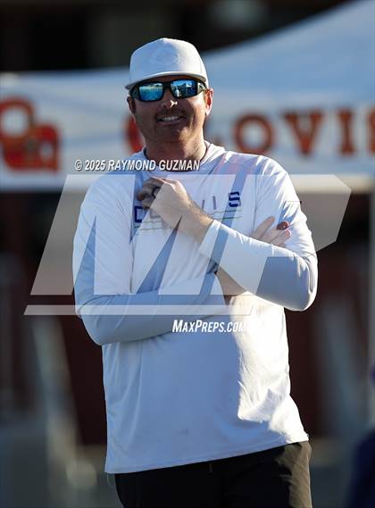 Thumbnail 2 in Arroyo Grande vs. Clovis photogallery.