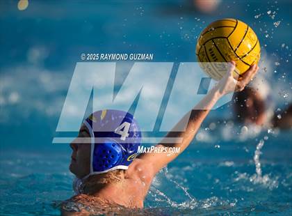 Thumbnail 3 in Arroyo Grande vs. Clovis photogallery.