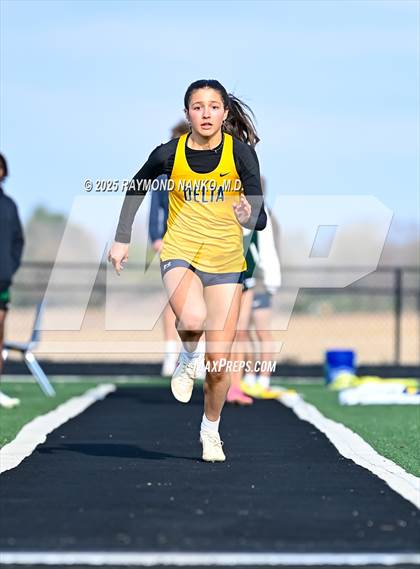 Thumbnail 1 in Pendleton Heights at Delta (Long Jump) photogallery.