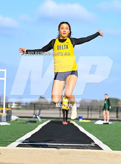 Thumbnail 3 in Pendleton Heights at Delta (Long Jump) photogallery.