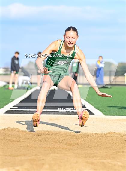 Thumbnail 1 in Pendleton Heights at Delta (Long Jump) photogallery.