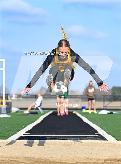Thumbnail 2 in Pendleton Heights at Delta (Long Jump) photogallery.