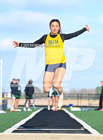 Thumbnail 3 in Pendleton Heights at Delta (Long Jump) photogallery.