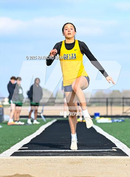 Thumbnail 3 in Pendleton Heights at Delta (Long Jump) photogallery.