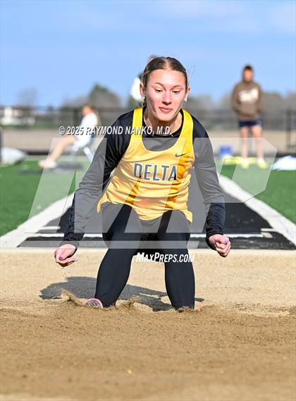 Thumbnail 1 in Pendleton Heights at Delta (Long Jump) photogallery.