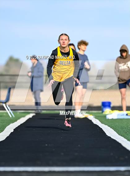 Thumbnail 3 in Pendleton Heights at Delta (Long Jump) photogallery.