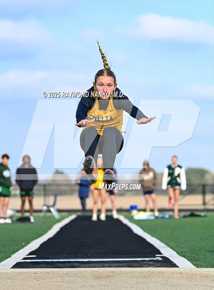 Thumbnail 3 in Pendleton Heights at Delta (Long Jump) photogallery.