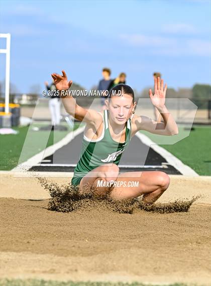 Thumbnail 1 in Pendleton Heights at Delta (Long Jump) photogallery.