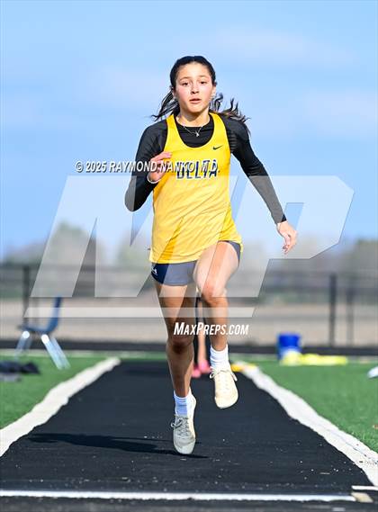 Thumbnail 1 in Pendleton Heights at Delta (Long Jump) photogallery.