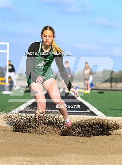 Thumbnail 1 in Pendleton Heights at Delta (Long Jump) photogallery.