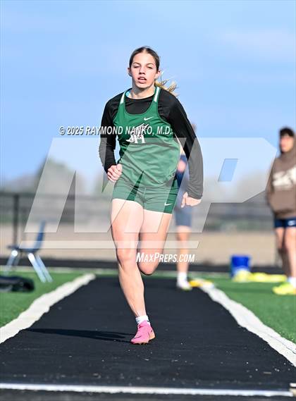 Thumbnail 1 in Pendleton Heights at Delta (Long Jump) photogallery.